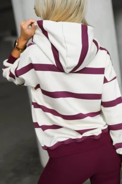 BLUZA BAWEŁNIANA Z KAPTUREM W PASY BEŻOWO-BURGUNDOWE