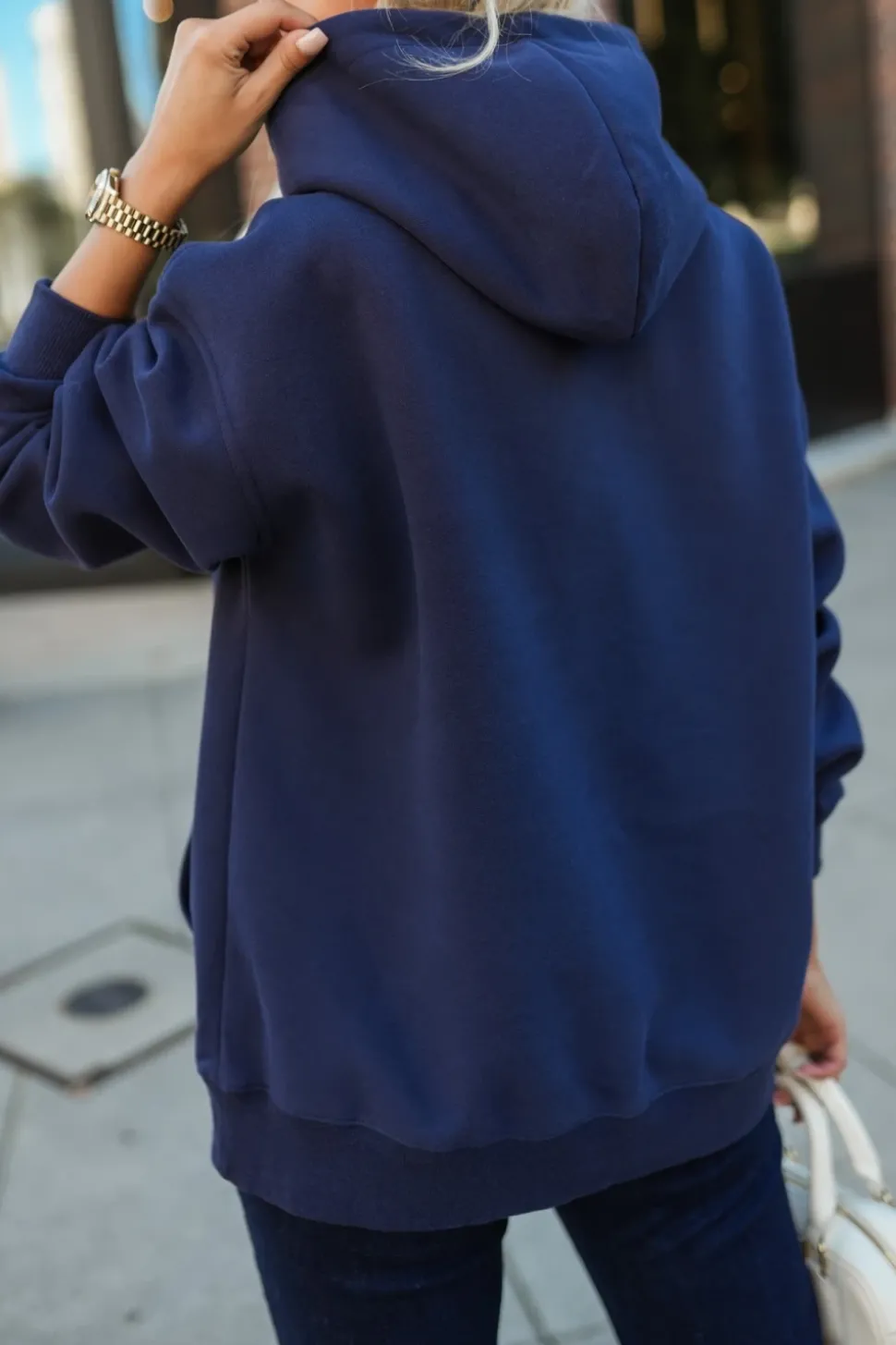 BLUZA DRESOWA BAWEŁNIANA KANGURKA Z KAPTUREM GRANATOWA