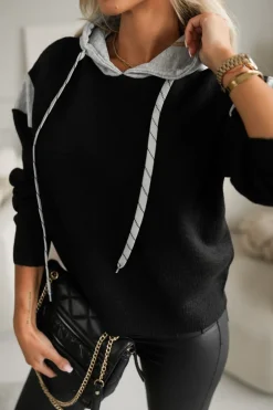 BLUZA SWETERKOWA SARA Z KAPTUREM CZARNO-SZARA