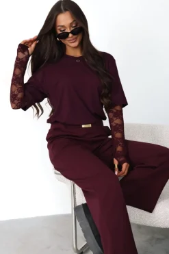 BLUZKA BASIC BAWEŁNIANA Z KORONKOWYMI RĘKAWAMI JAGODOWA