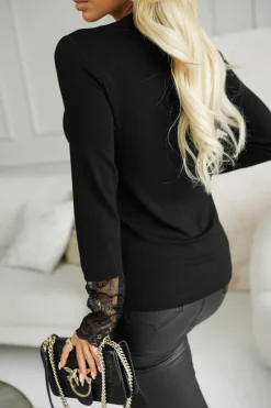 BLUZKA BAWEŁNIANA ALICE ZDOBIONA KORONKĄ I CYRKONIAMI CZARNA