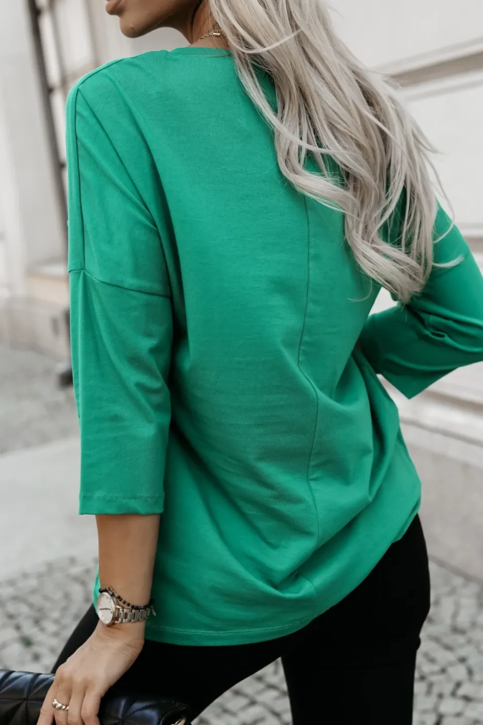 BLUZKA BAWEŁNIANA RICCI Z DEKOLTEM W ŁÓDKĘ Z RĘKAWEM 3/4 ZIELONA