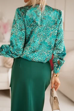 BLUZKA KOSZULOWA ALICE Z LEJĄCYM DEKOLTEM TYPU WODA ZIELONO-BEŻOWA W KWIATY