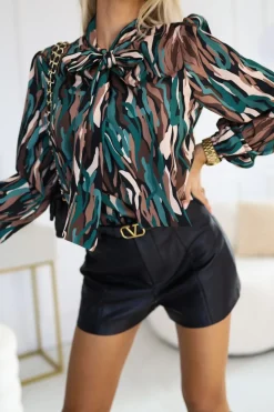 BLUZKA KOSZULOWA ANNA Z KRAWATKĄ BRĄZOWO-ZIELONA