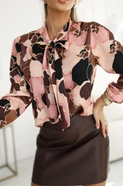 BLUZKA KOSZULOWA ANNA Z KRAWATKĄ BEŻOWO-RÓŻOWA