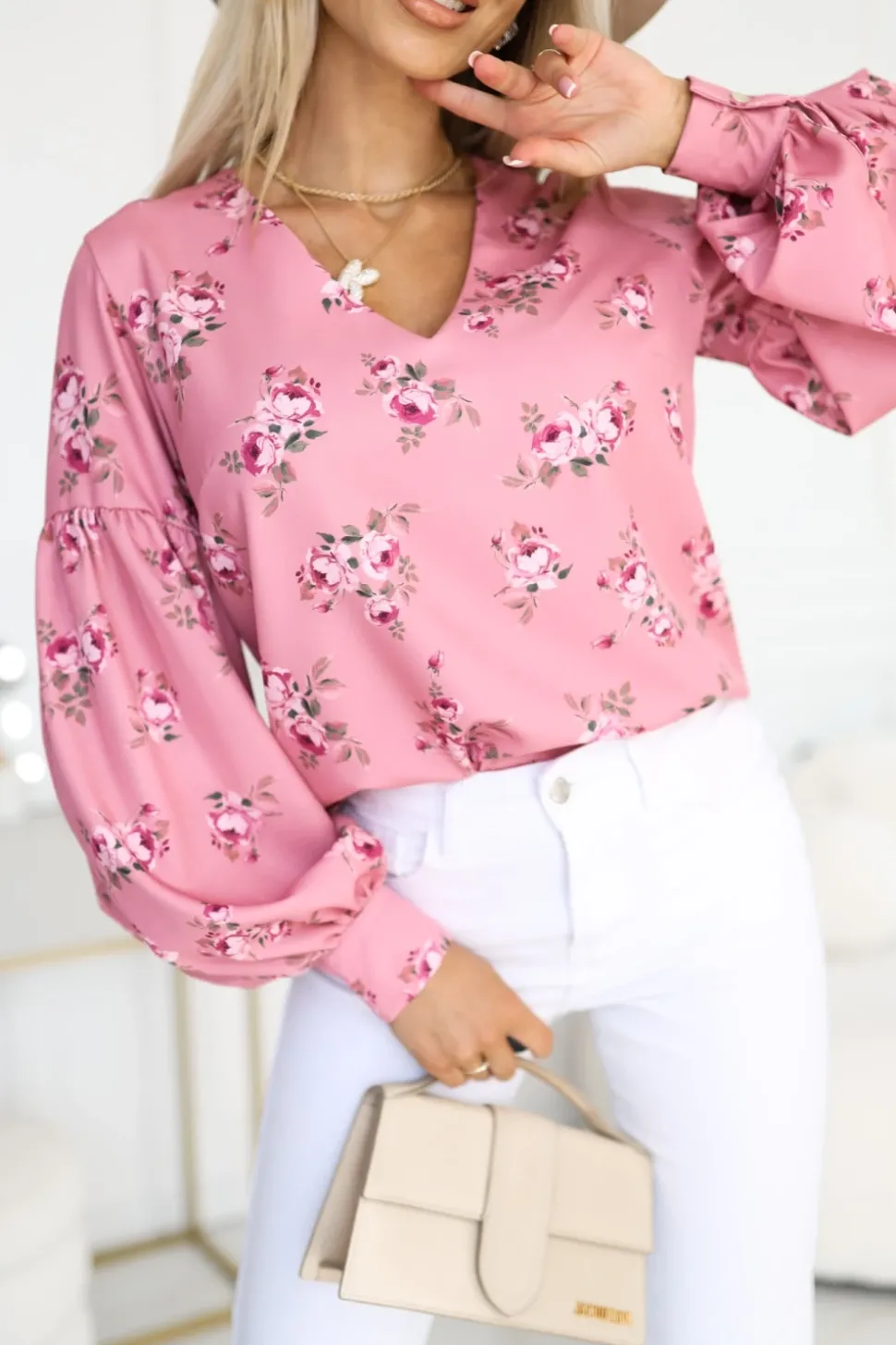 BLUZKA KOSZULOWA ISABEL Z SZEROKIMI RĘKAWAMI RÓŻOWA W KWIATY