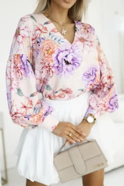 BLUZKA KOSZULOWA ISABEL Z SZEROKIMI RĘKAWAMI BEŻOWO-FIOLETOWA W KWIATY
