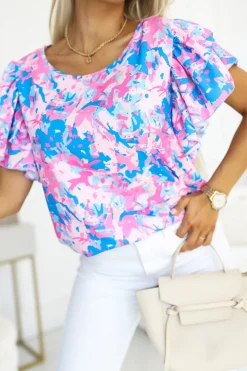 BLUZKA KOSZULOWA LAMBI Z MOTYLKOWYM RĘKAWEM NIEBIESKO-RÓŻOWA