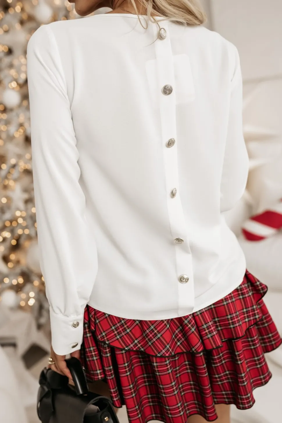 BLUZKA KOSZULOWA RITA ZDOBIONA GUZIKAMI NA PLECACH ŚMIETANKOWA