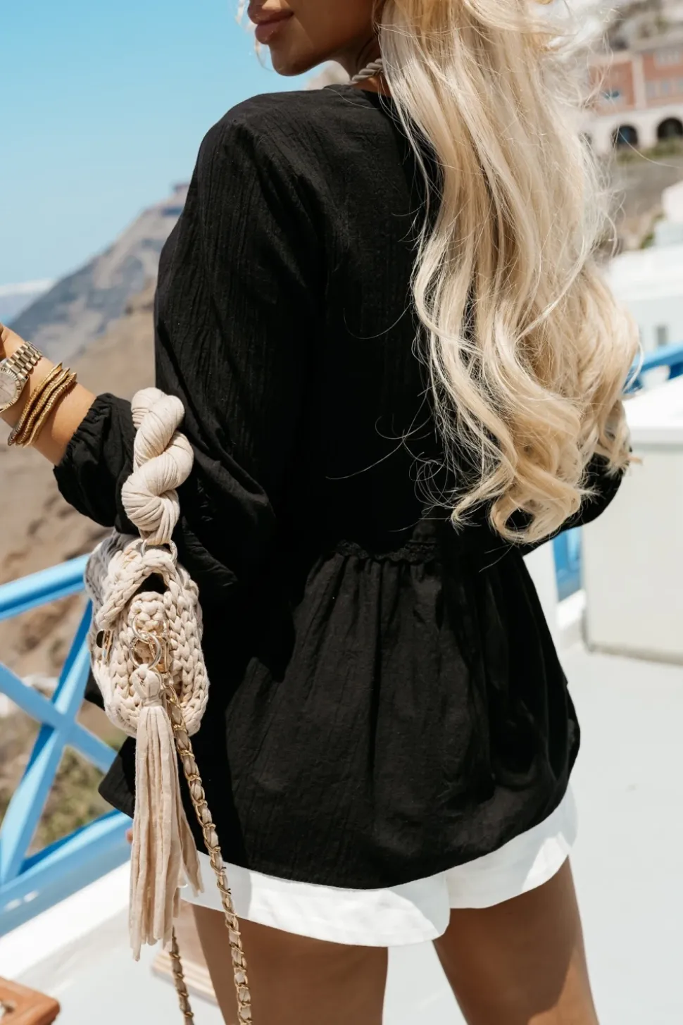 BLUZKA MUŚLINOWA SOPHIE Z FALBANKĄ CZARNA