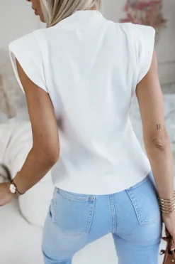 BLUZKA SWETERKOWA Z PODUSZKAMI NA RAMIONACH ECRU