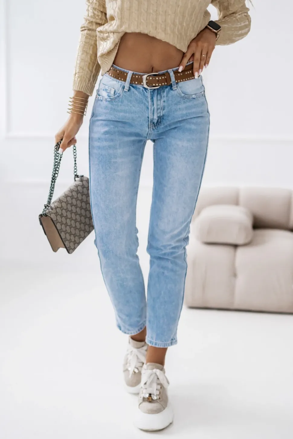 SPODNIE JEANSOWE Z WYSOKIM STANEM Z PASKIEM W KOMPLECIE BŁĘKITNY JEANS