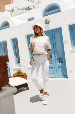 T-SHIRT OVERSIZE Z NAPISEM BONBON W PASKI ECRU-RÓŻOWE