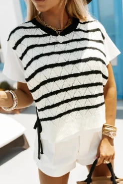 T-SHIRT Z NARZUTKĄ/SWETERKIEM FLORENCE ECRU-CZARNY