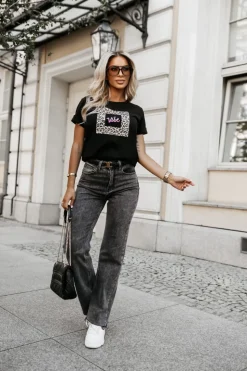 T-SHIRT Z PANTERKOWYM NADRUKIEM VIBE CZARNY