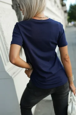 T-SHIRT ZE ZŁOTYM NAPISEM EVERYTHING IS A CHOICE GRANATOWY